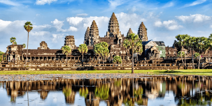 Keajaiban Relief Bas, Narasi di Atas Batu Pasir