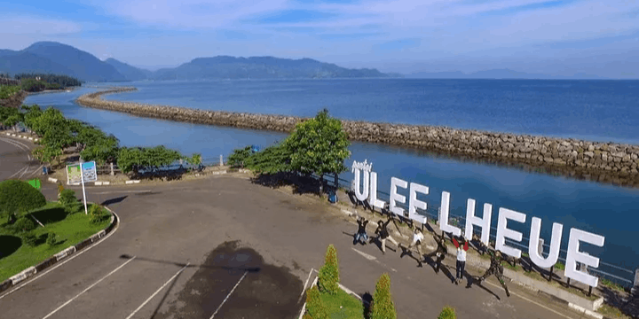 Pantai Ulee Lheue