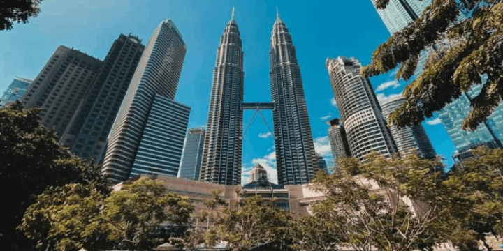 Mengunjungi Skybridge vs Alternatif Lain