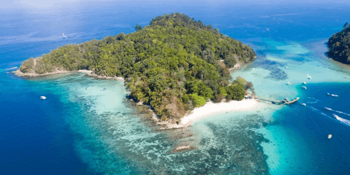 Lokasi Strategis, Gerbang Menuju Surga Tropis Kota Kinabalu