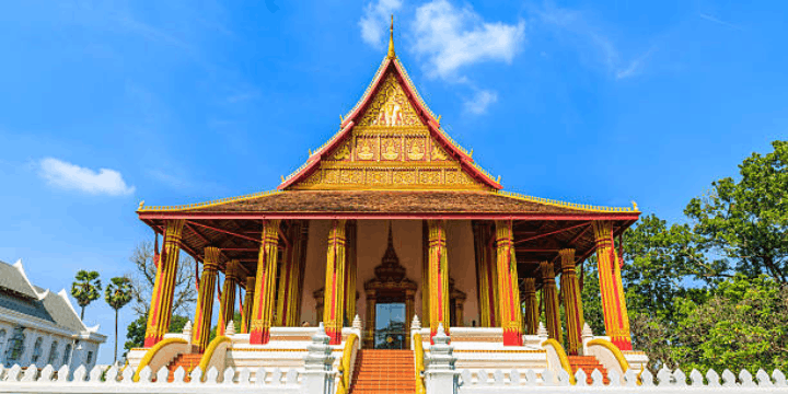 Haw Phra Kaew, Tempat Bersemayamnya Emerald Buddha yang Legendaris