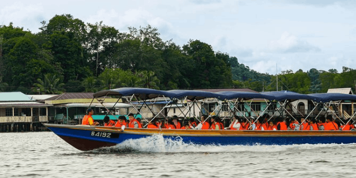 Kehidupan Sosial dan Budaya Masyarakat Sungai