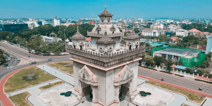 Langit-langit Patuxai, Galeri Seni di Atas Kepala