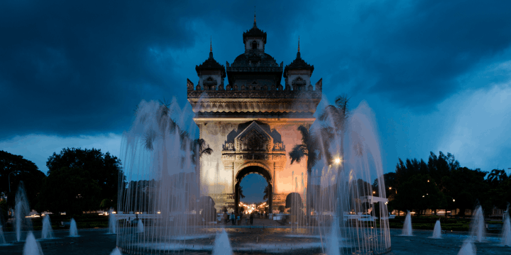 Sejarah Berdirinya Wisata Patuxai, Monumen Kemenangan dari Landasan Pacu