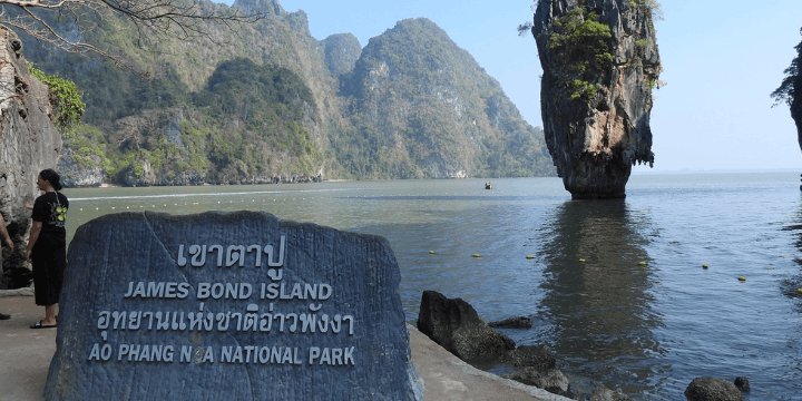 Sejarah di Balik Nama Pulau James Bond