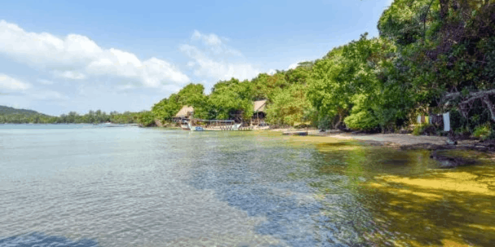 Tips Persiapan, Apa yang Harus Dibawa ke Pulau Tanpa Listrik